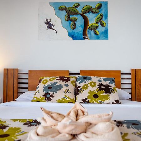 Hotel Miconia Puerto Baquerizo Moreno Extérieur photo