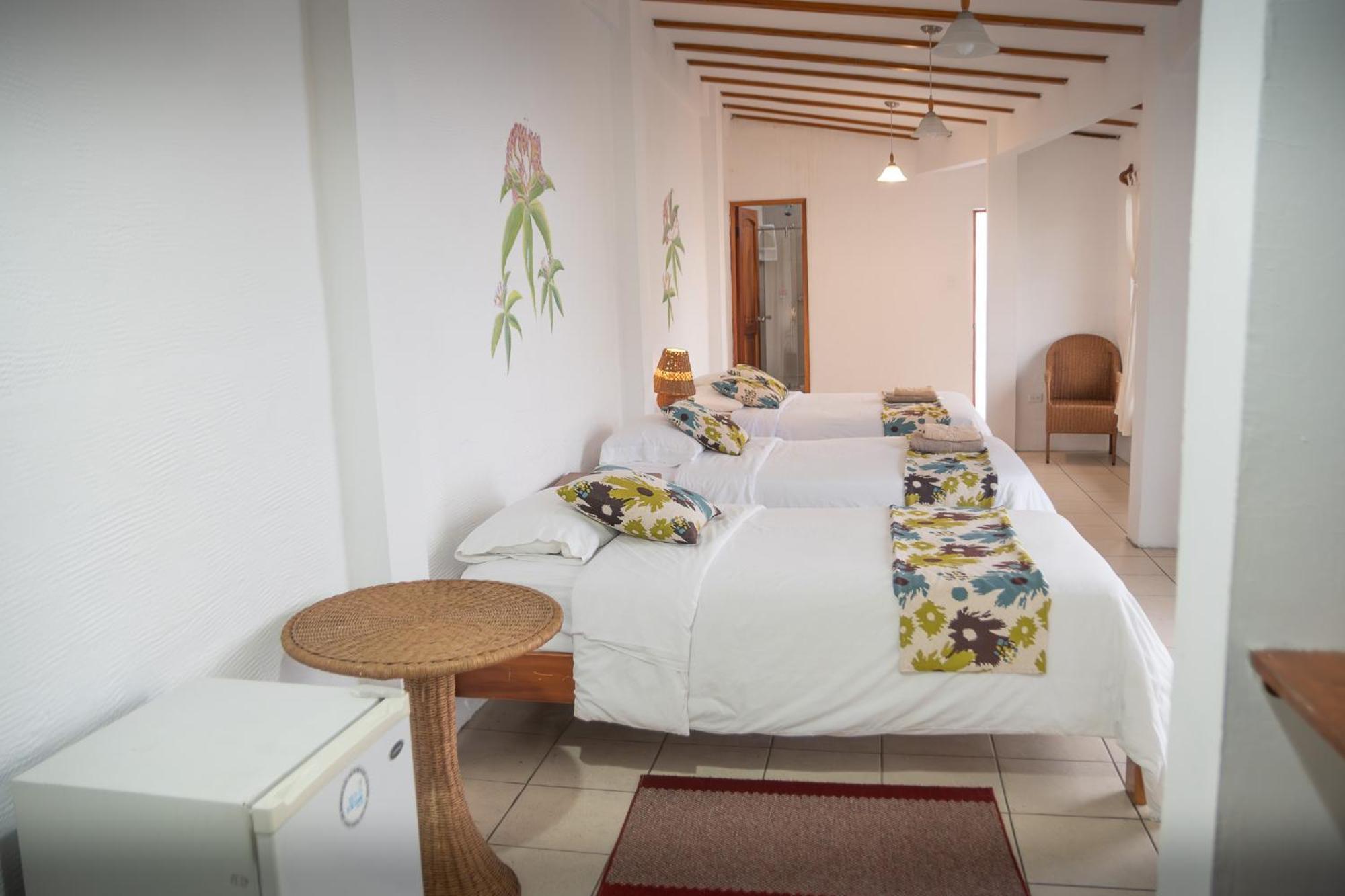 Hotel Miconia Puerto Baquerizo Moreno Extérieur photo